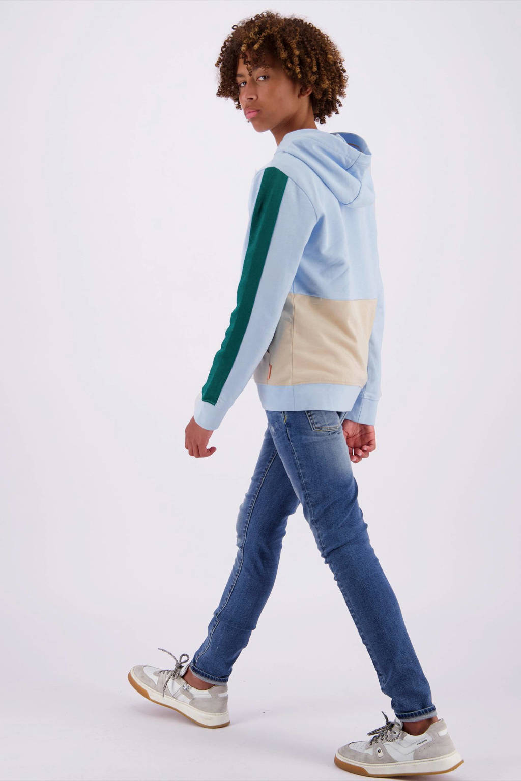 Vingino hoodie Nuno lichtblauw/zand