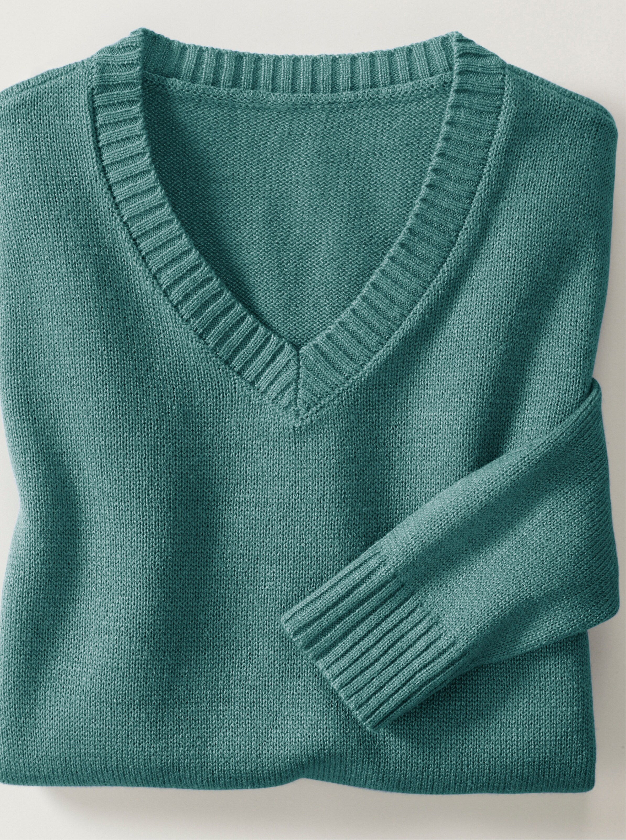 V-Ausschnitt-Pullover