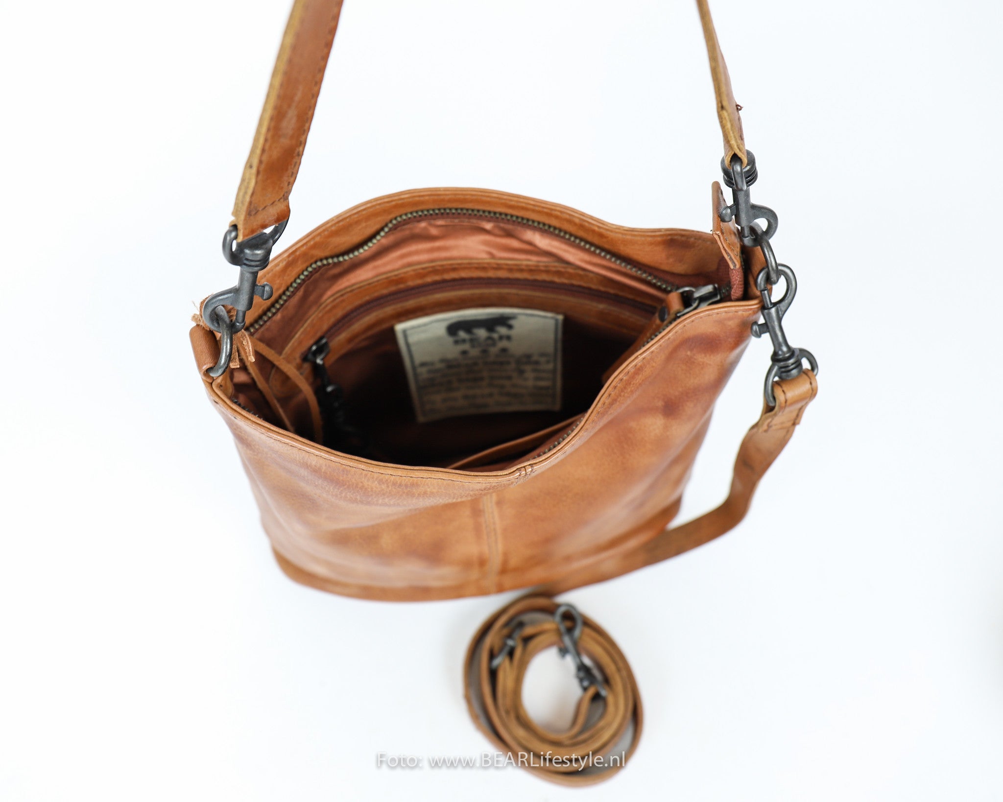 Buideltasje 'Caprica' cognac Cognac