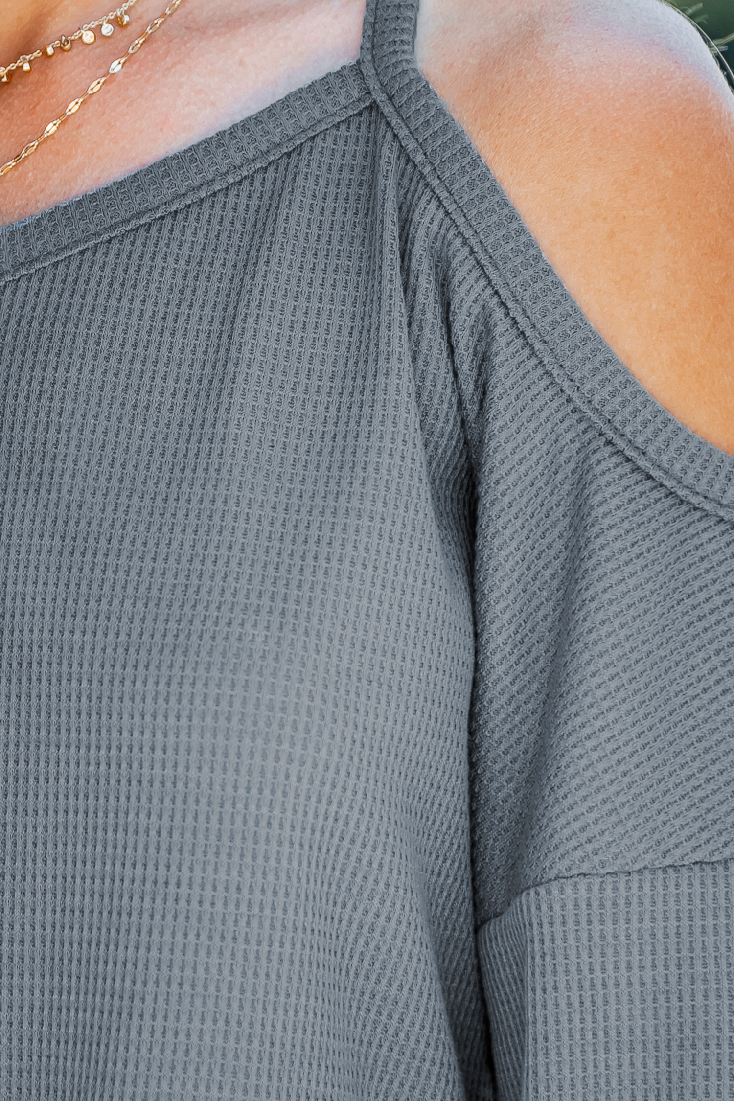 T-shirt à épaules ouvertes en tricot gaufré