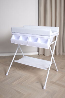 Beemoo CARE Sammenleggbart Stellebord med Badebalje, Hvit