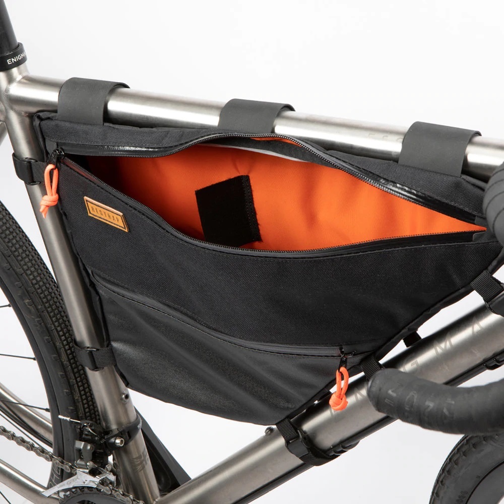 Restrap Full Medium Frametas 7.5 Liter Zwart
