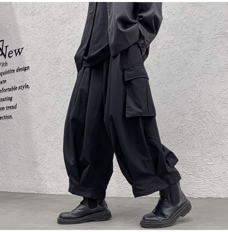 Patow - Mid Rise Plain Cropped Baggy Cargo Pants