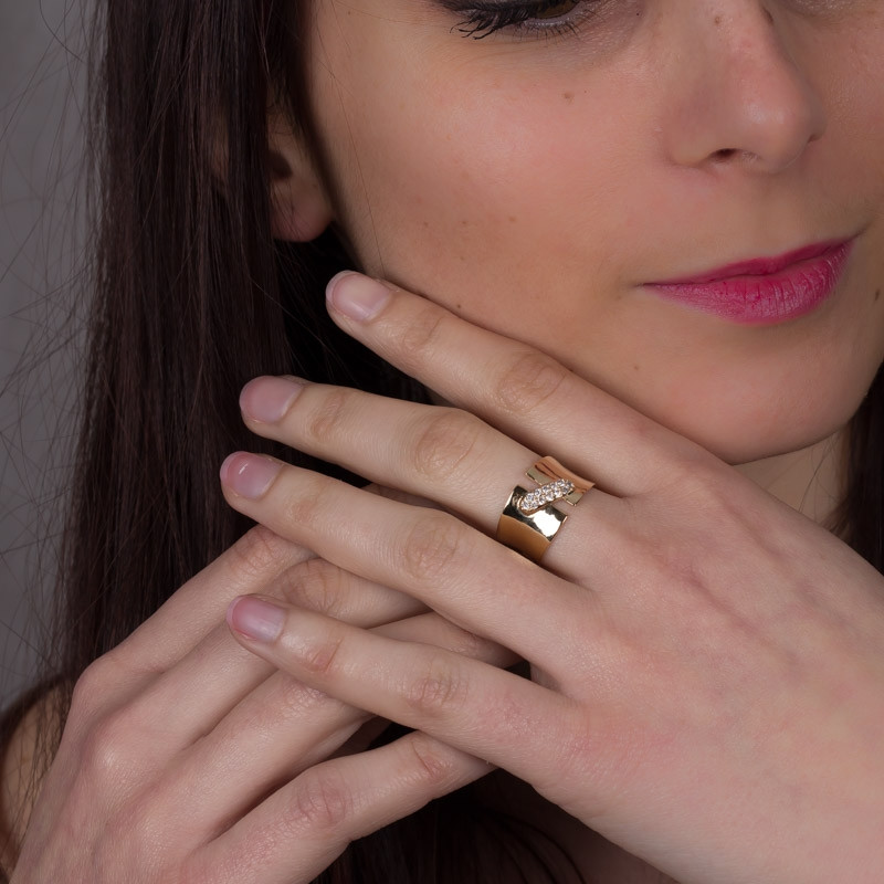 Bague plaqué or anneau large avec cubic zirconia