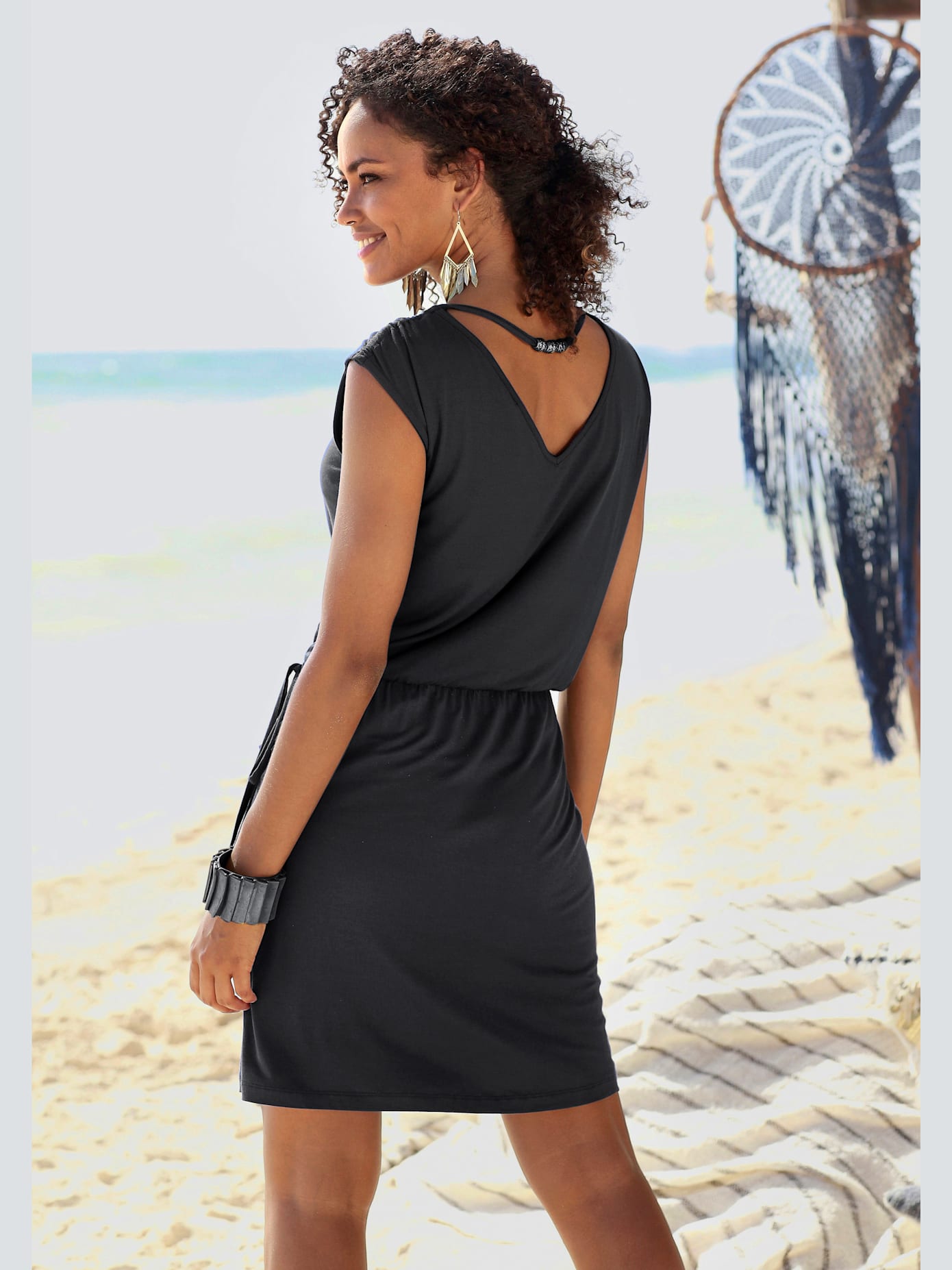 Robe en jersey encolure en v dégagée devant et au dos