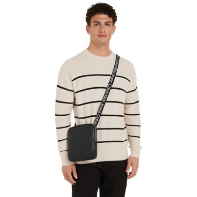 Sacoche Ultralight Reporter18 W/Pkt Pu CALVIN KLEIN