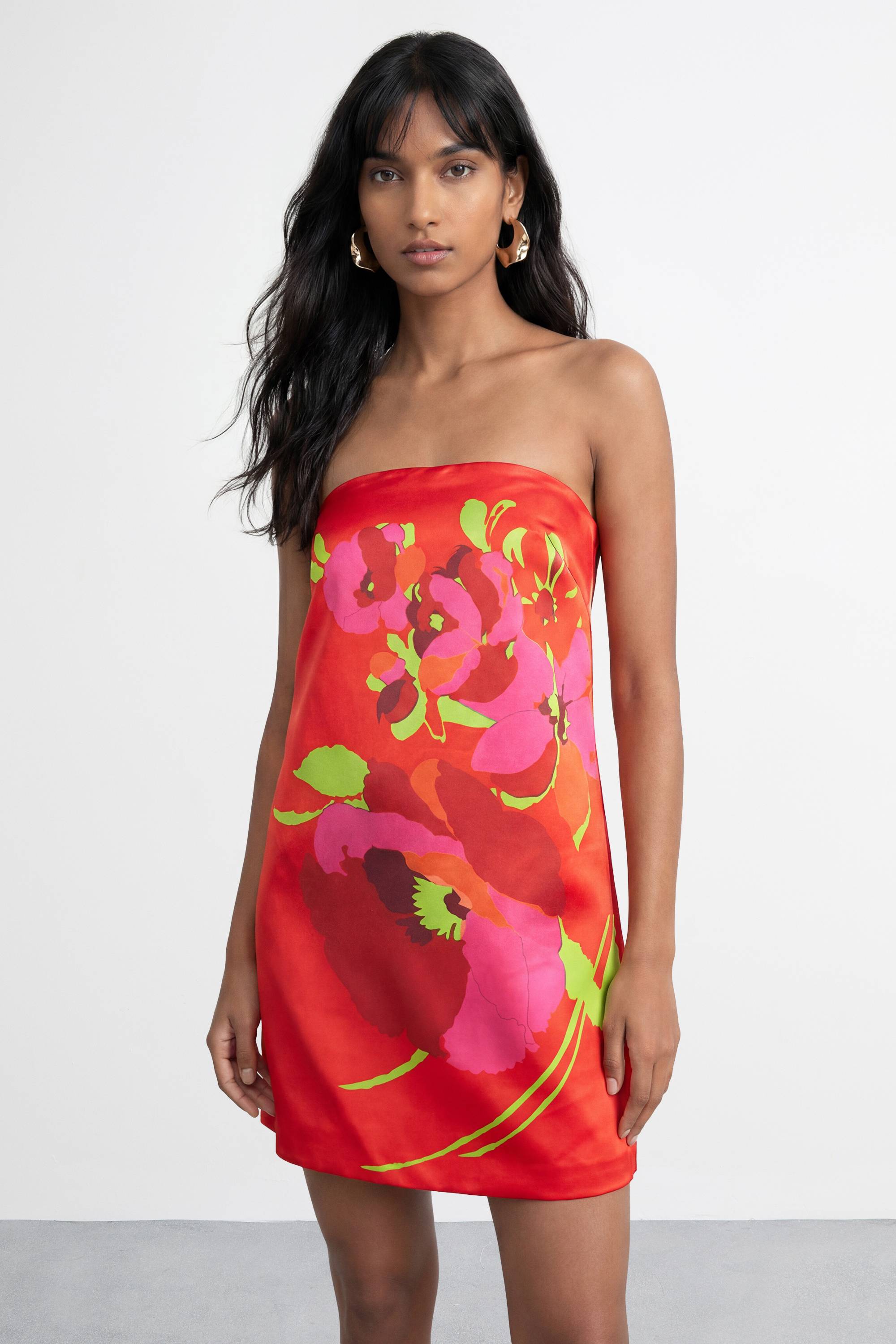 Warehouse Robe Mini Bustier En Satin À Imprimé Floral Placement