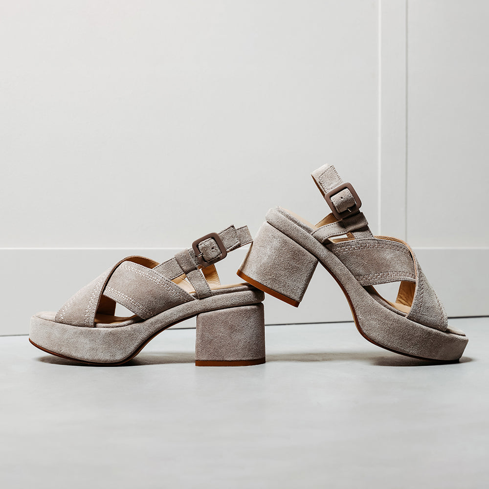 VIA VAI grijze sandalen Elia Paisley