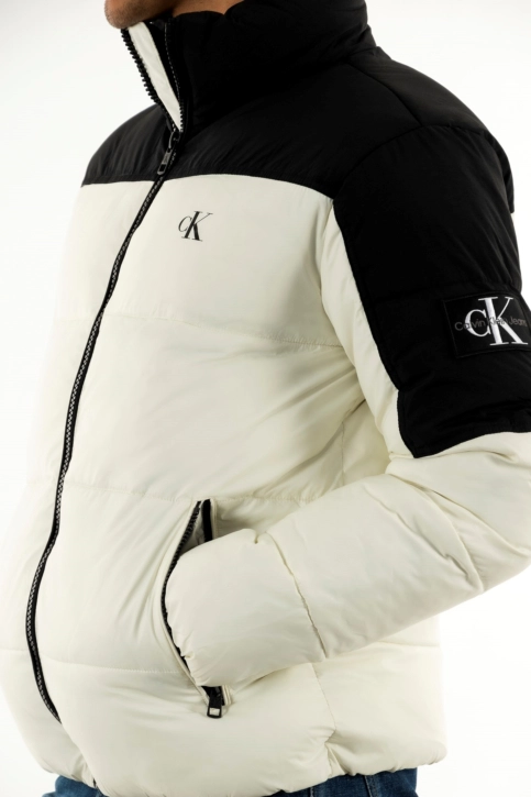 doudounes calvin klein jeans blocking non down ybi ivory/black