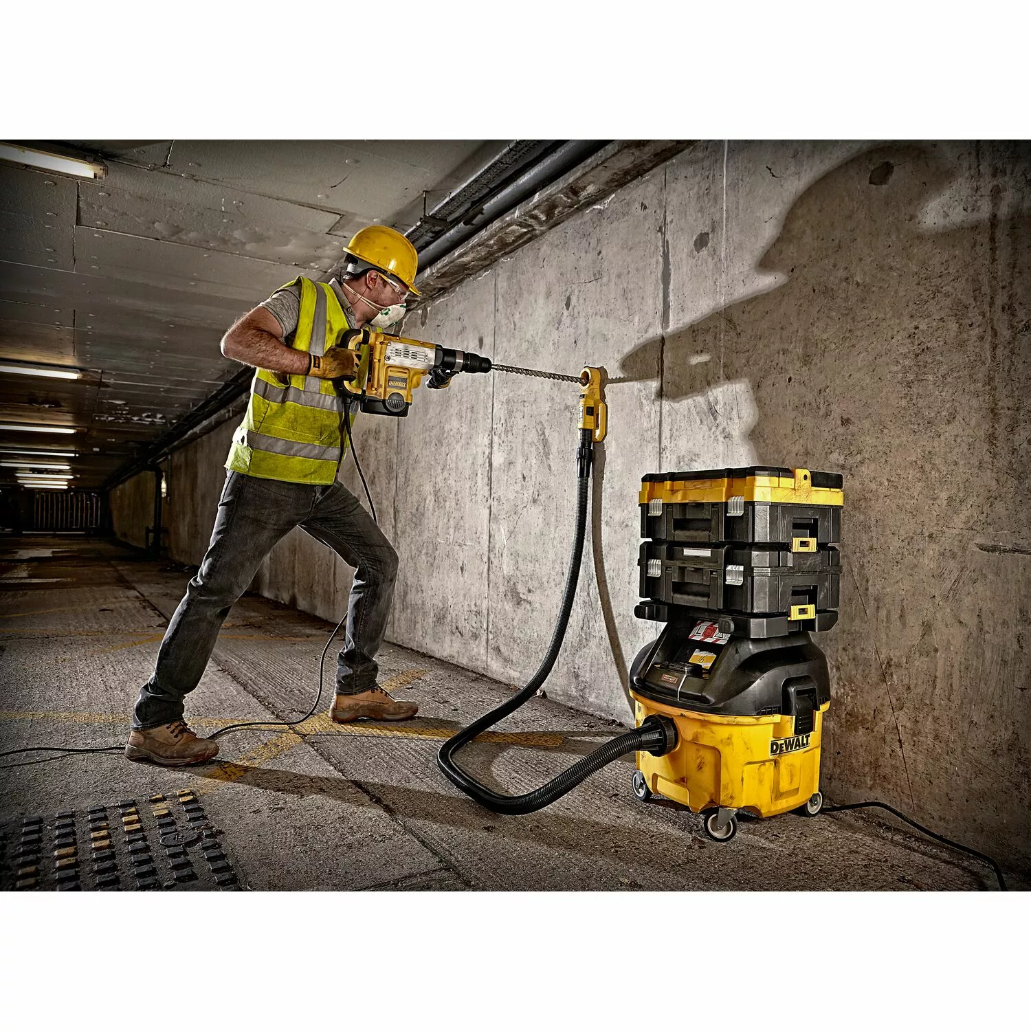 DeWALT DWV901L-QS Bouwstofzuiger - 1400W - L-klasse - 30L
