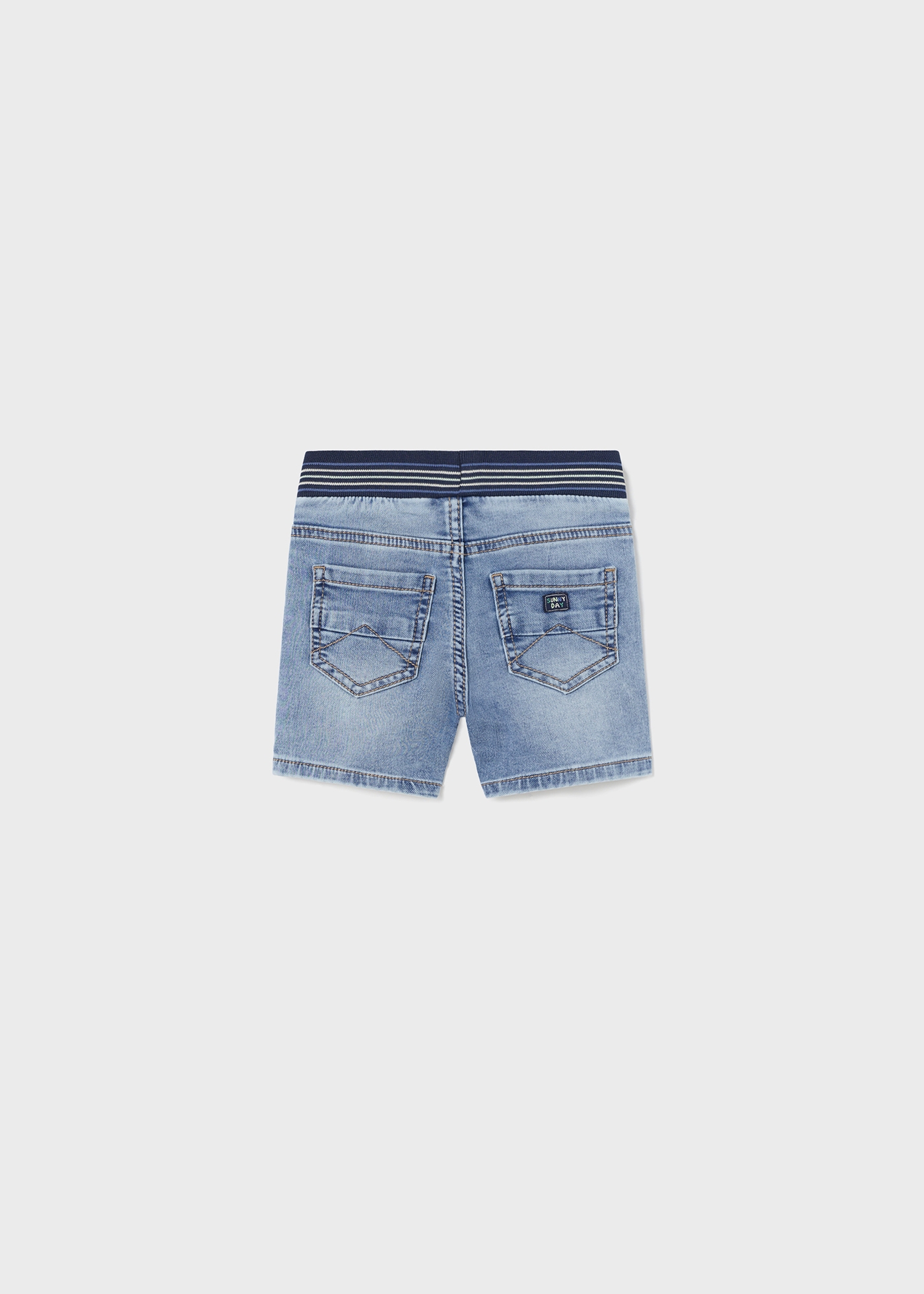 Bermudas de algodão sustentável para bebês