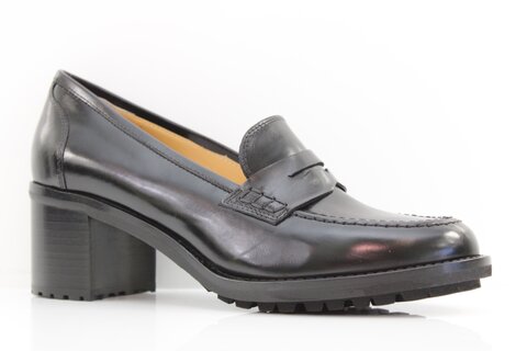 TRUMAN'S Pumps
