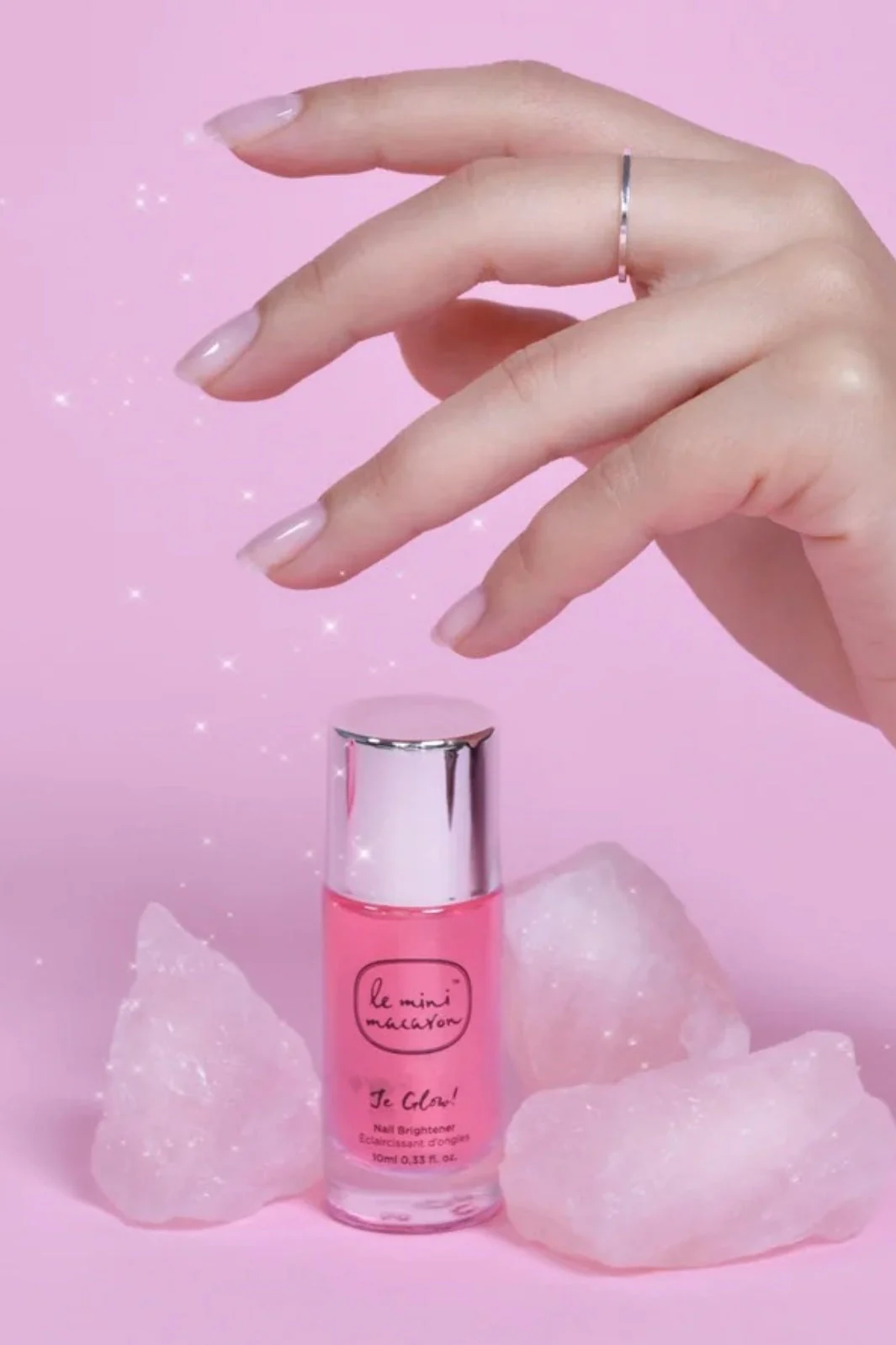 Le Mini Macaron Je Glow Nail Brightener