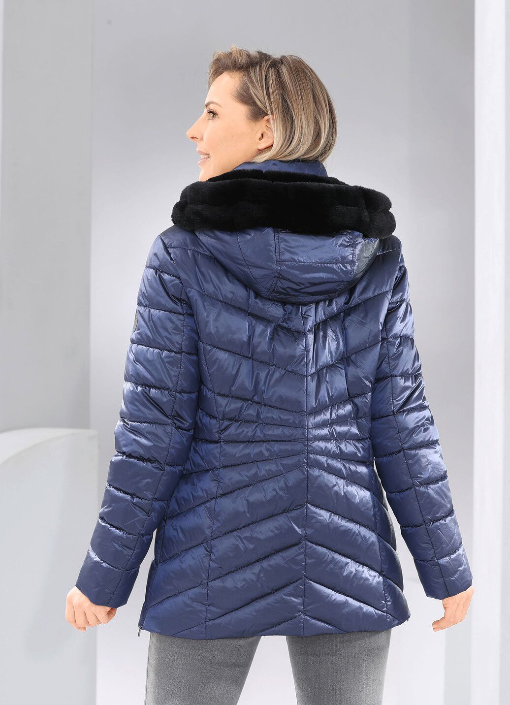 Jacke aus recycelten Fasern