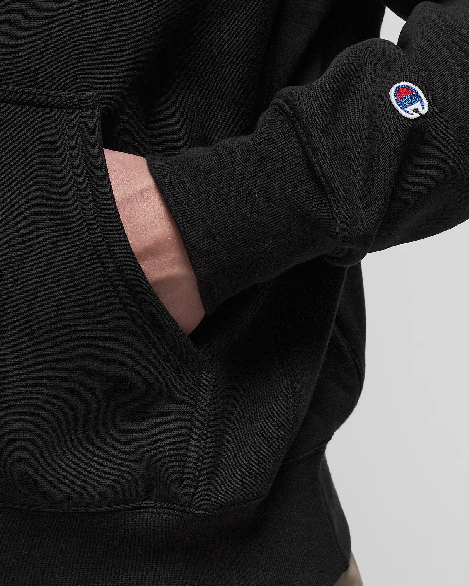 CHAMPION Hooded Sweatshirt