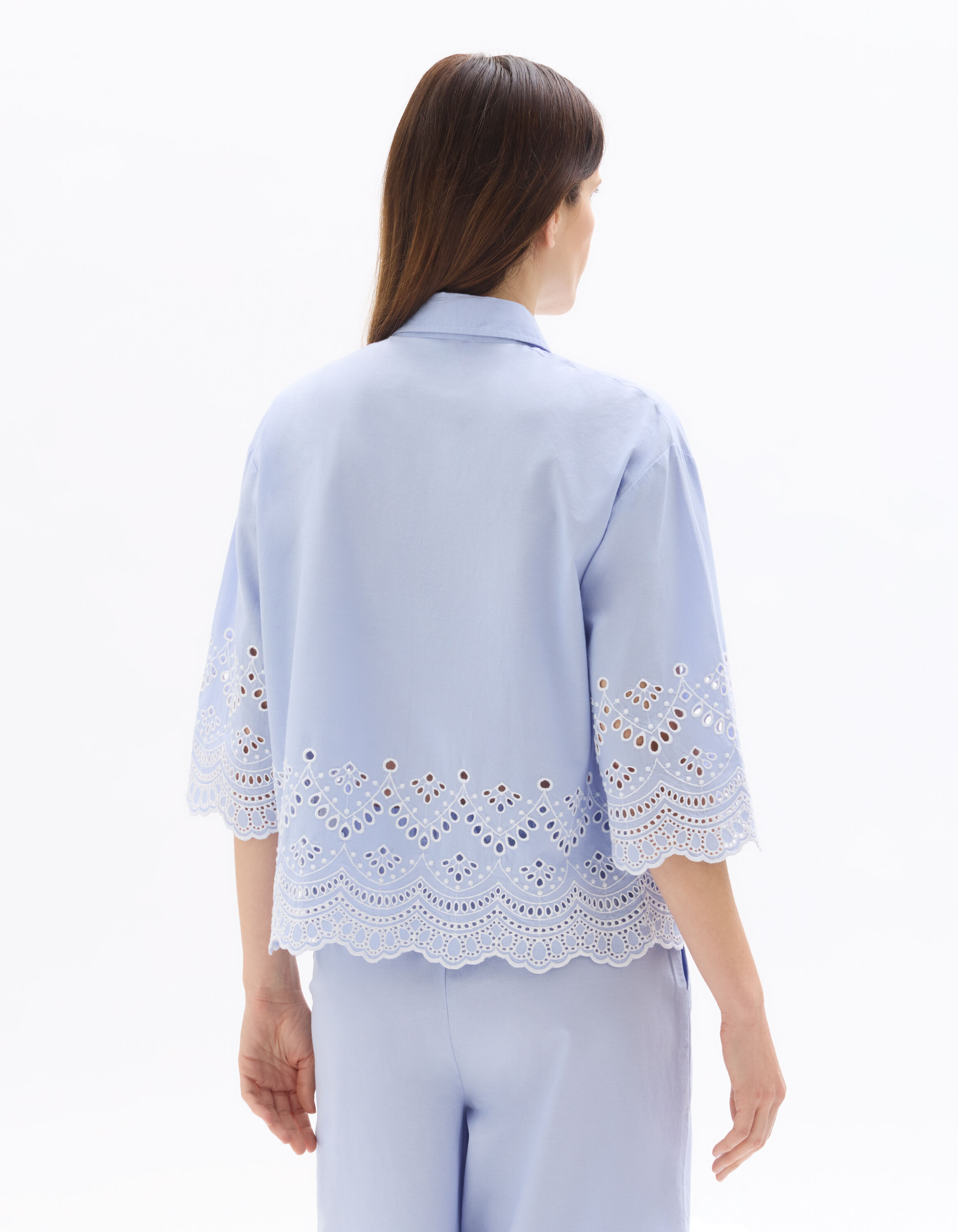 Chemise en popeline 100% coton en broderie anglaise - bleu lavande