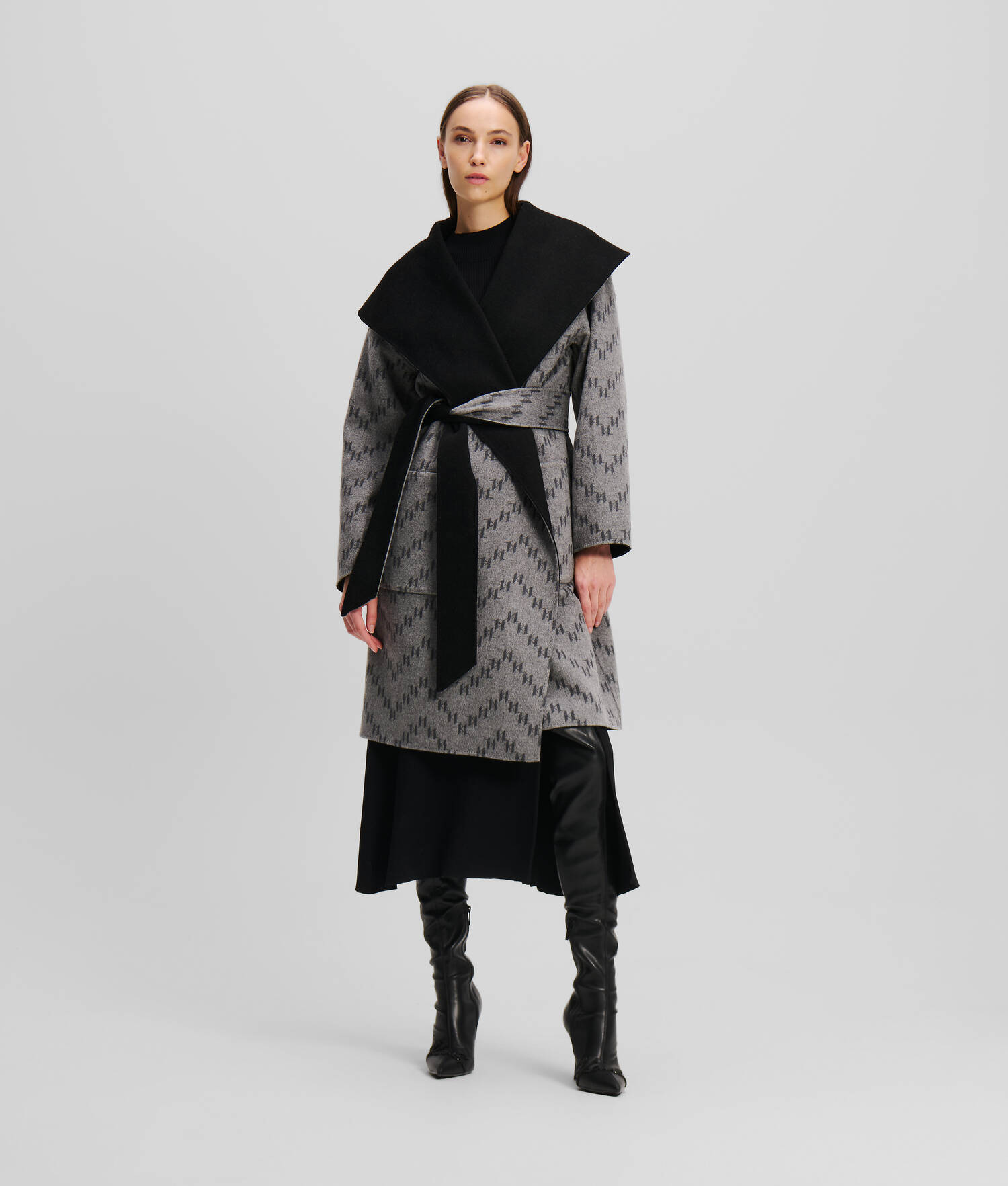 MANTEAU DOUX RÉVERSIBLE