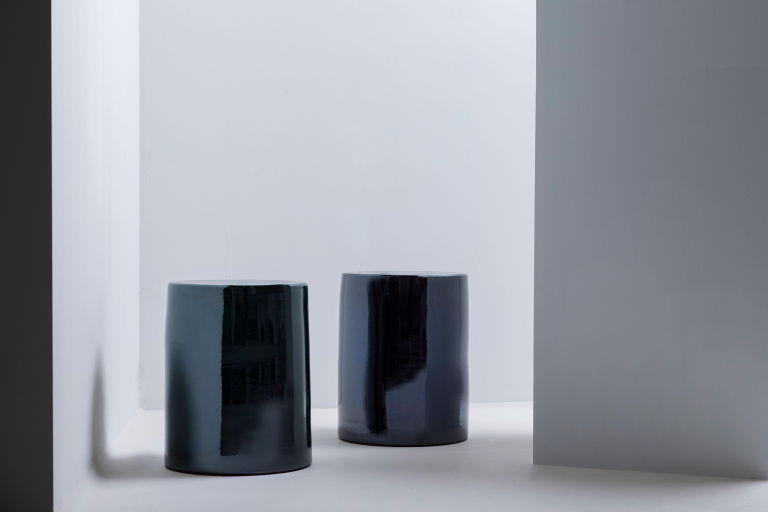 Serax Pawn by Marie Michielssen bijzettafel Ø37 roodpaars