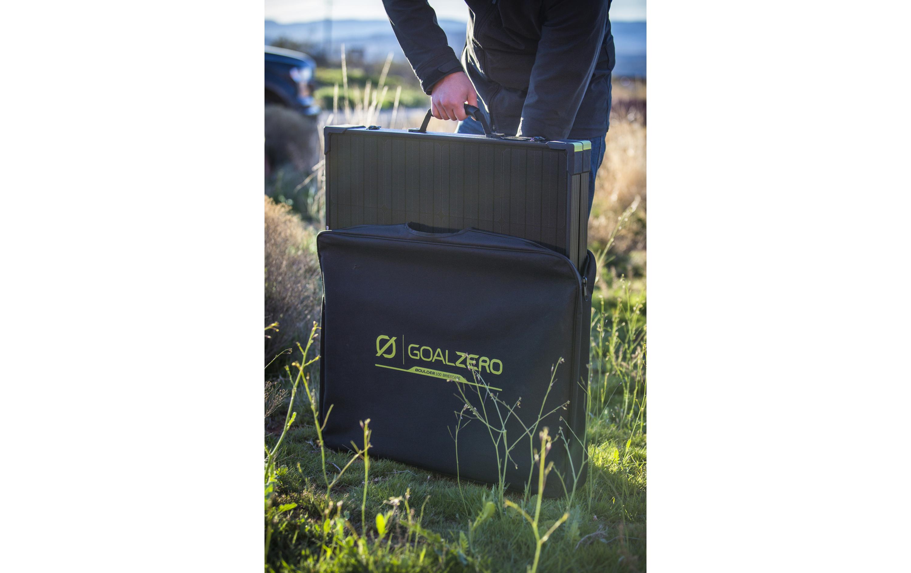 Solarpanel Boulder 100 Briefcase 100 W<br>100 W Solarmodul zusammenklappbar mit 8mm Solaranschluss