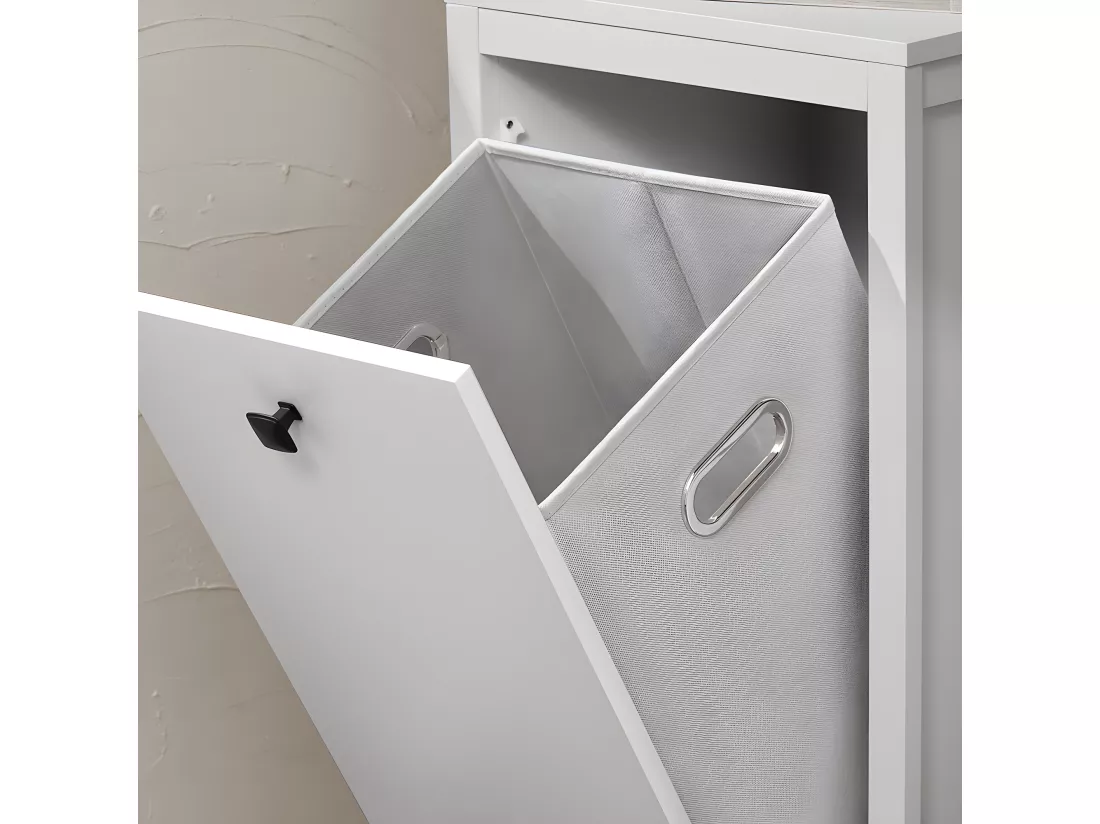 SoBuy Armoire à Linge avec Sac à Linge, Meuble Bas de Salle de Bain, Commode pour Salle de Bain, Coffre à Linge, Porte Vêtement avec 1 Panier à Linge, Blanc, 40x35x90 cm, BZR96-W