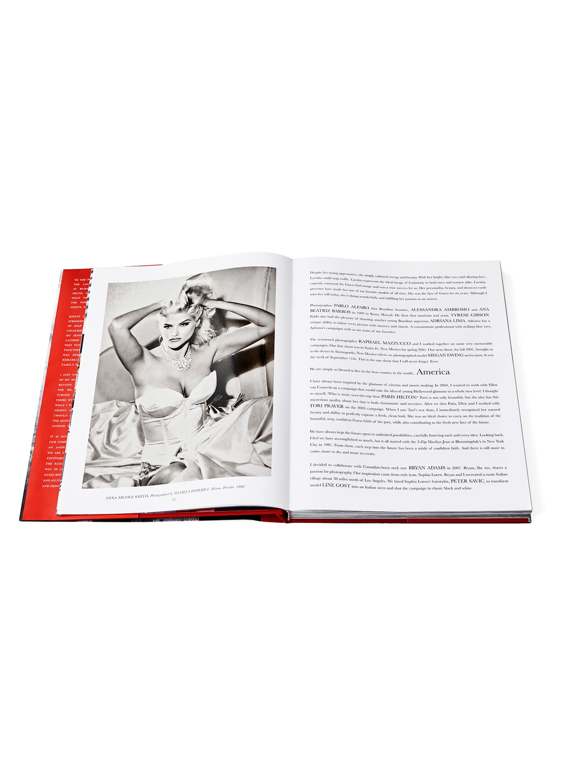 Um livro que celebra a quarta década da GUESS Images.