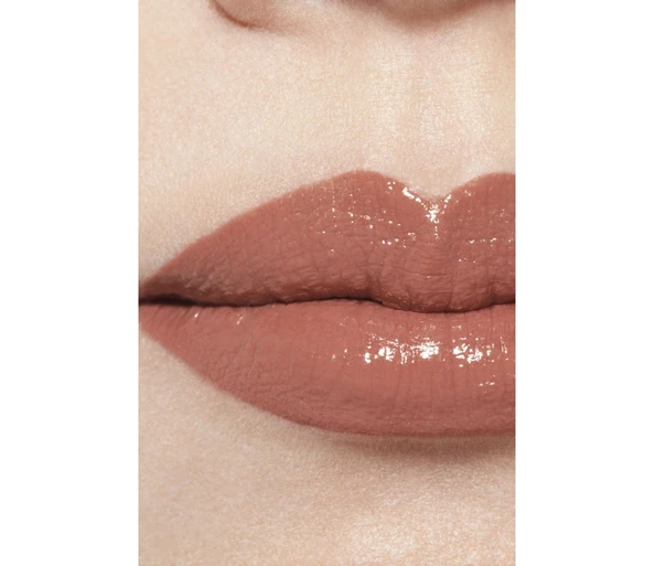 CHANEL ROUGE ALLURE LAQUE Le rouge liquide brillant ultra tenueStill 62