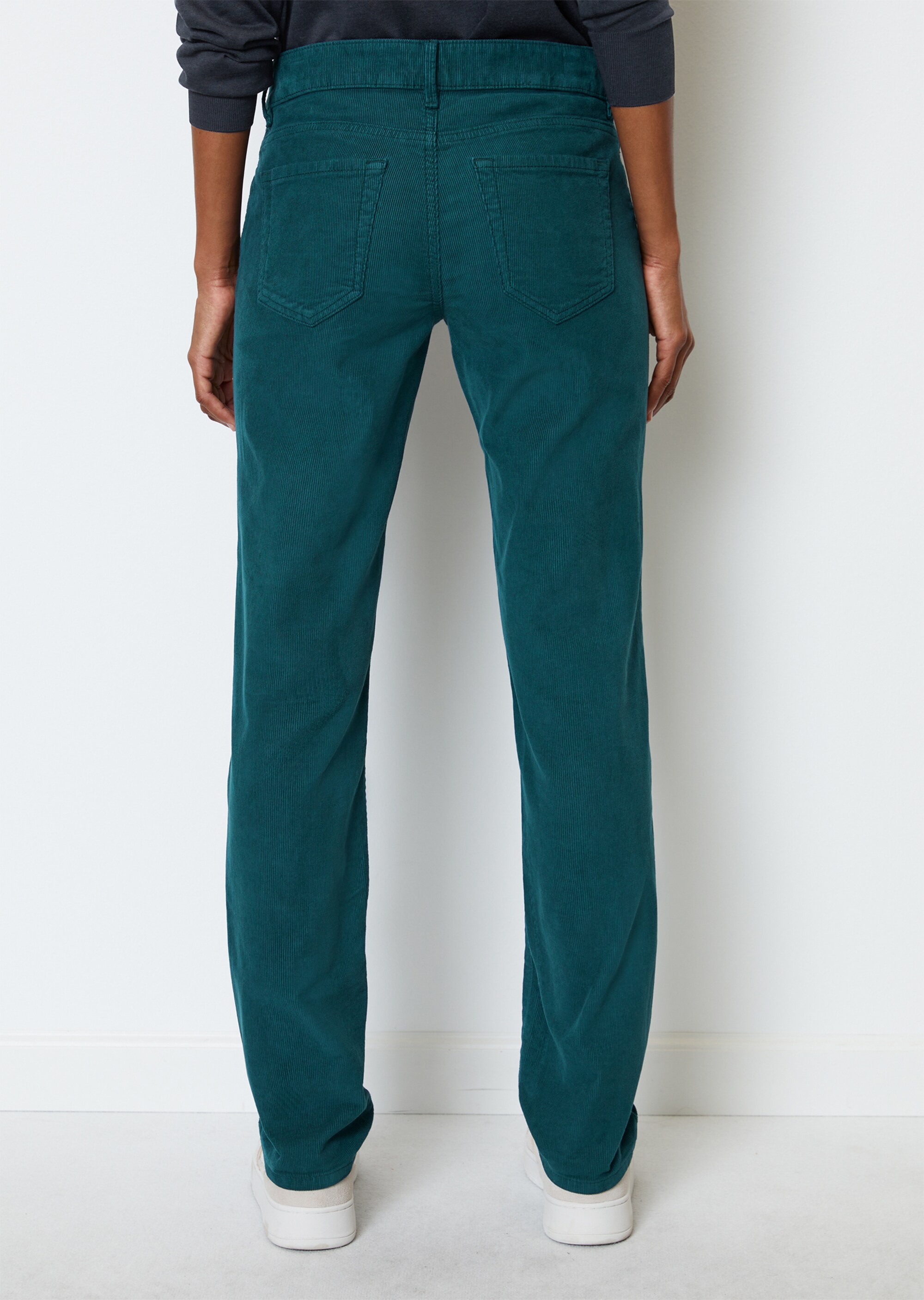 Cordhose Modell ALBY straightaus Organic Cotton Stretch