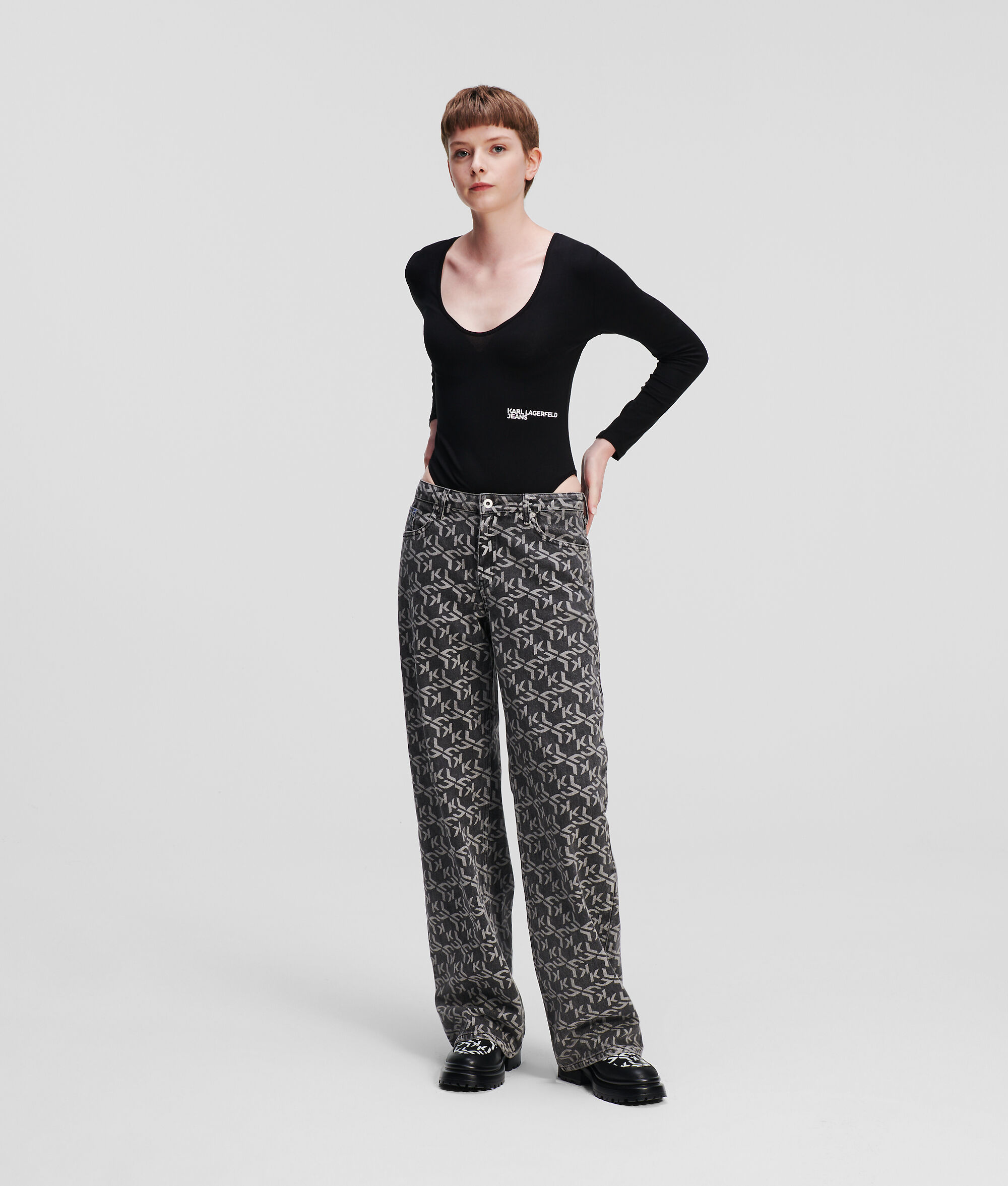 JEAN TAILLE MI-HAUTE DÉCONTRACTÉ KLJ MONOGRAM
