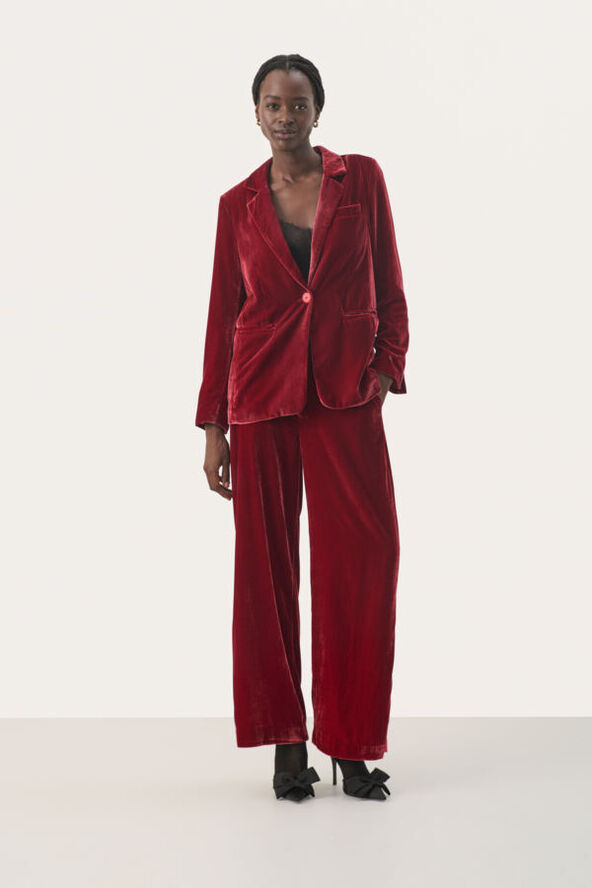 Part Two NinneaPW PA NinneaPW Rhythmic red
