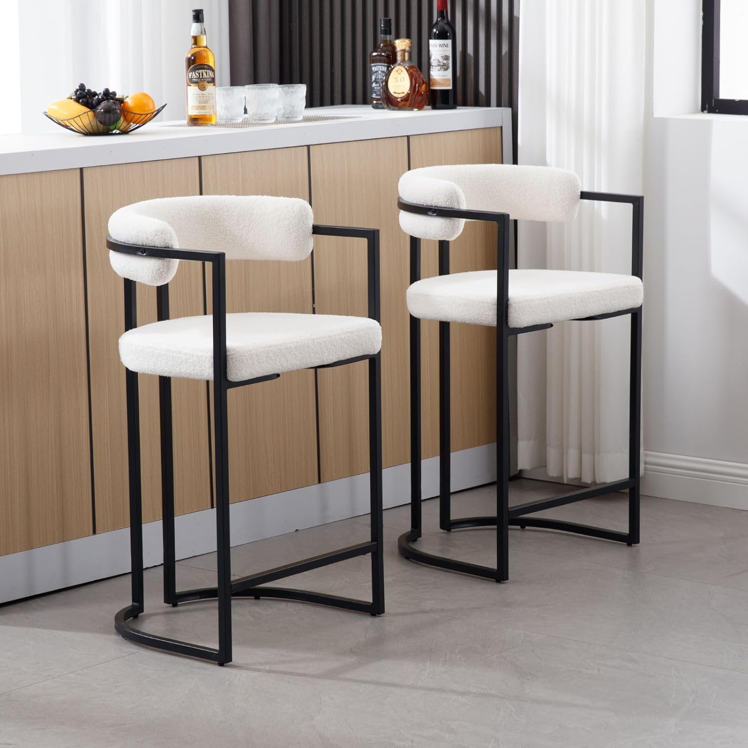 Barhocker 2er Set Barstuhl aus Kunstfell Küchenstuhl mit Metallgestell Moderne Tresenhocker Bistrohocker für Kücheninsel/Bar/Esszimmer, Weiß