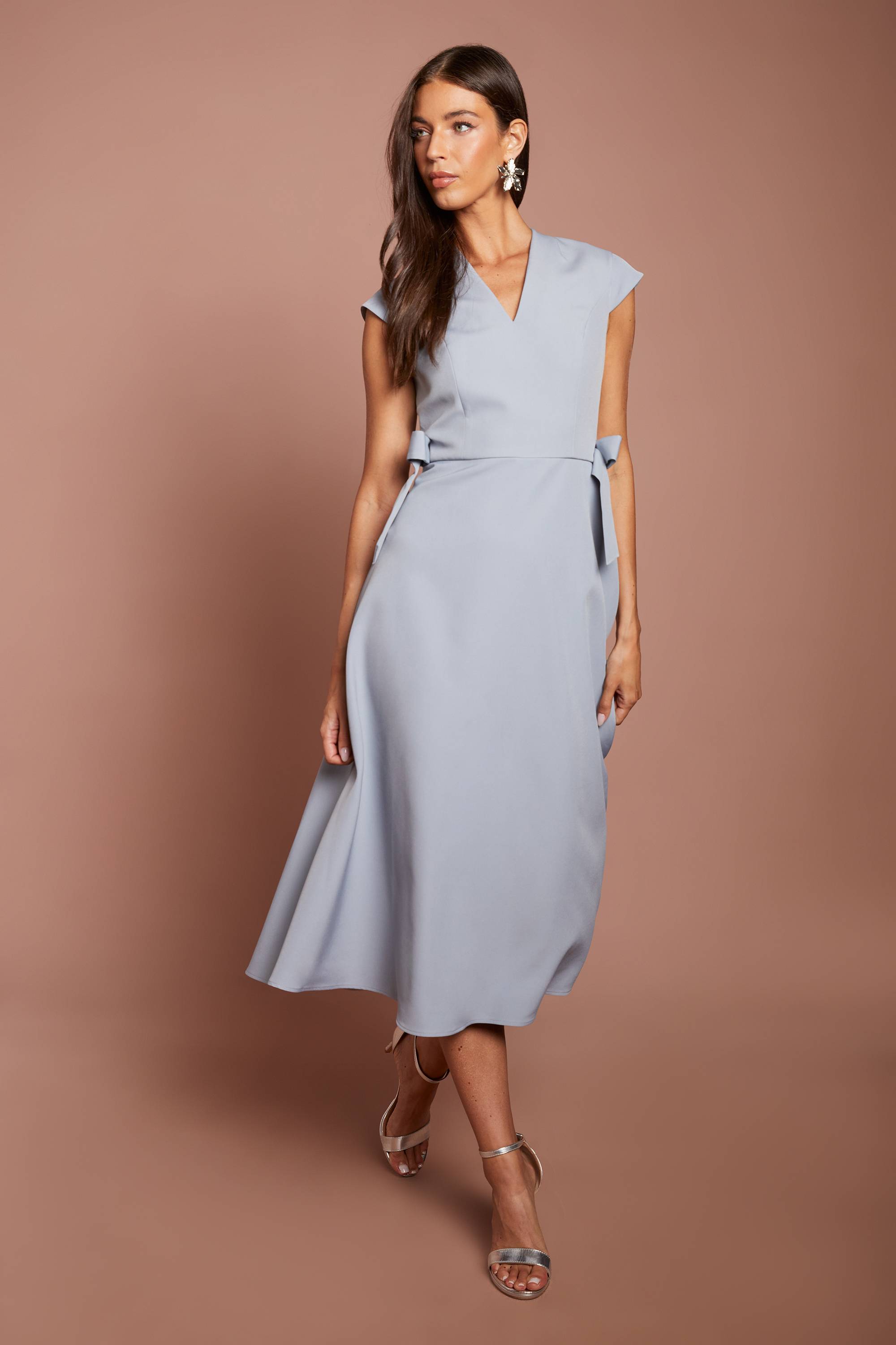Coast Robe Midi À Manches Courtes Avec Détail Nœud À La Taille
