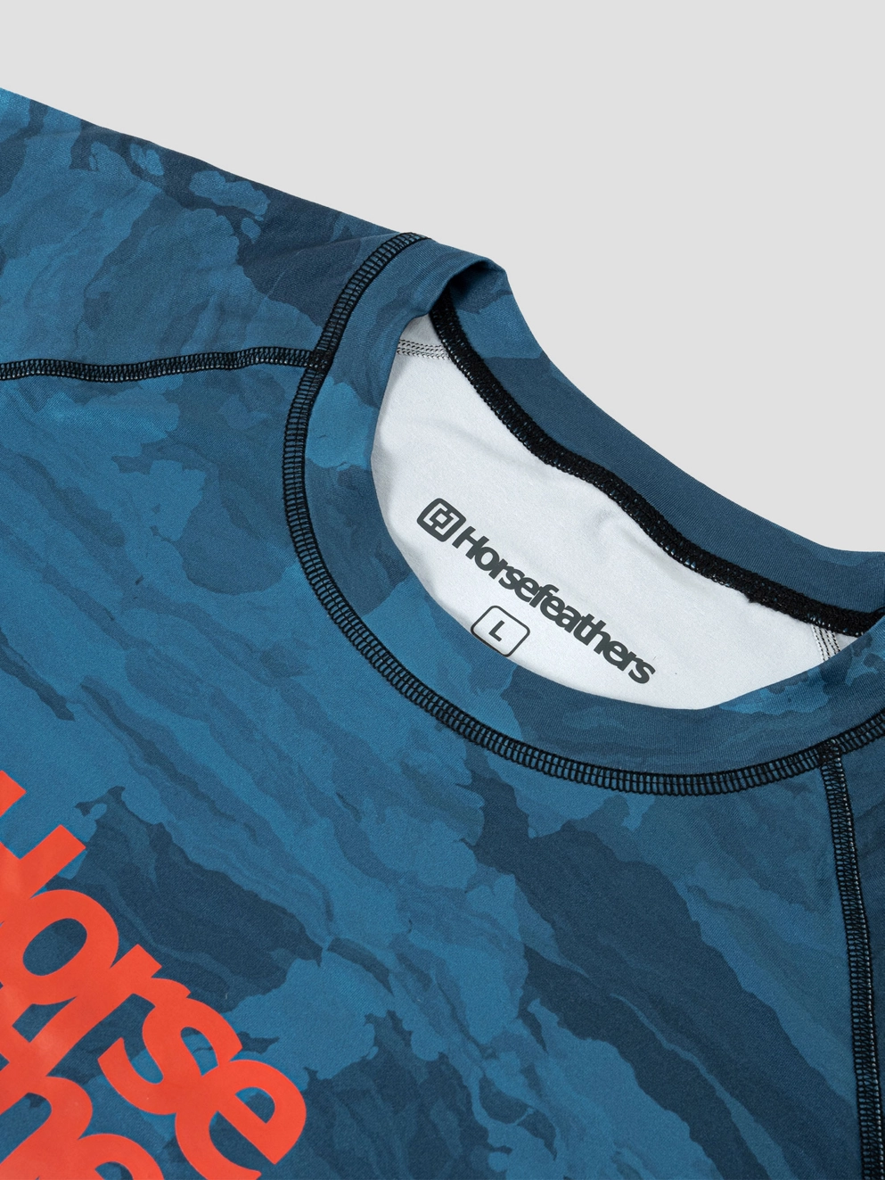 Horsefeathers Riley Base Layer Top depth