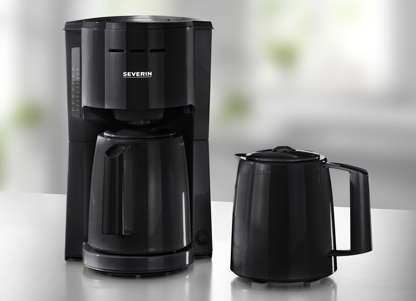 Severin Kaffeemaschine mit 2 Thermokannen