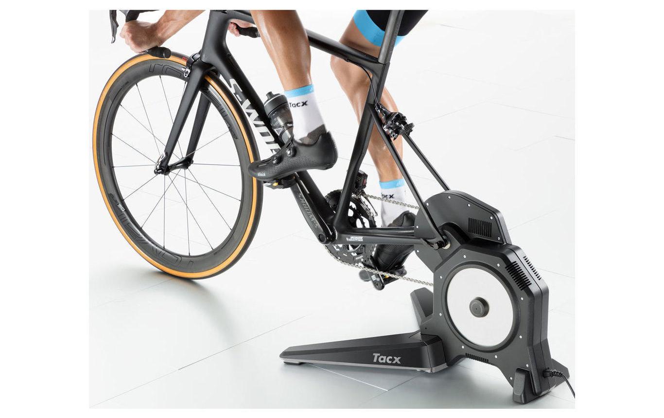 Rollentrainer Flux S Smart Elektrisch 1500 W<br>Rollentrainer FLUX S Smart