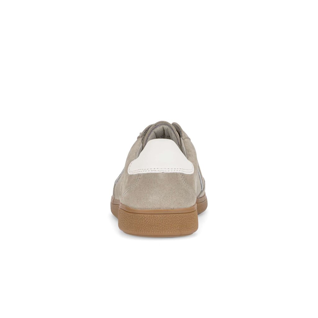 Lage sneaker beige