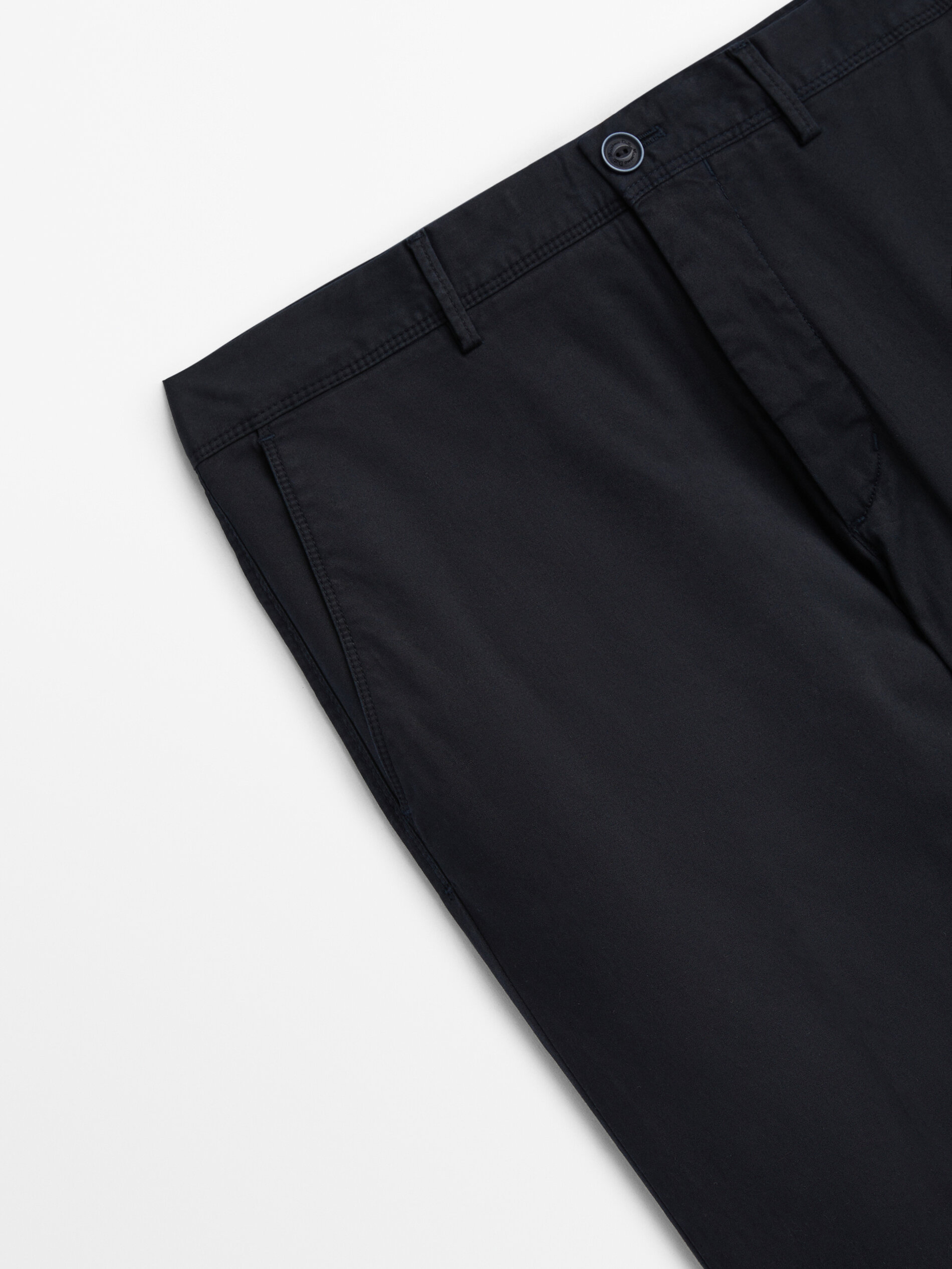 Calça chino de corte regular em mistura de algodão - AZUL MARINHO
