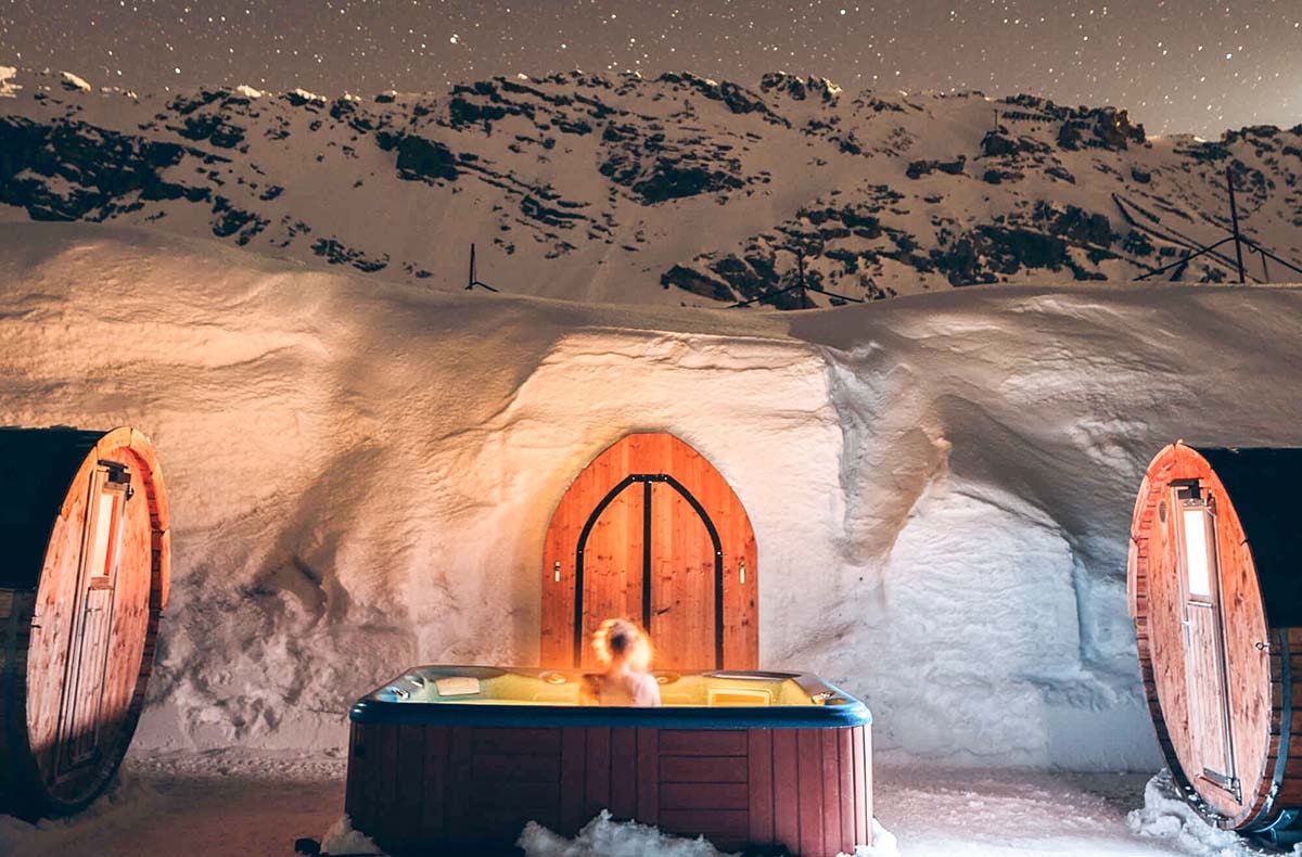 Iglu Übernachtung Zugspitze mit Whirlpool