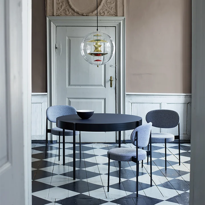 Verpan - Tisch 430, Ø 120 cm, schwarz