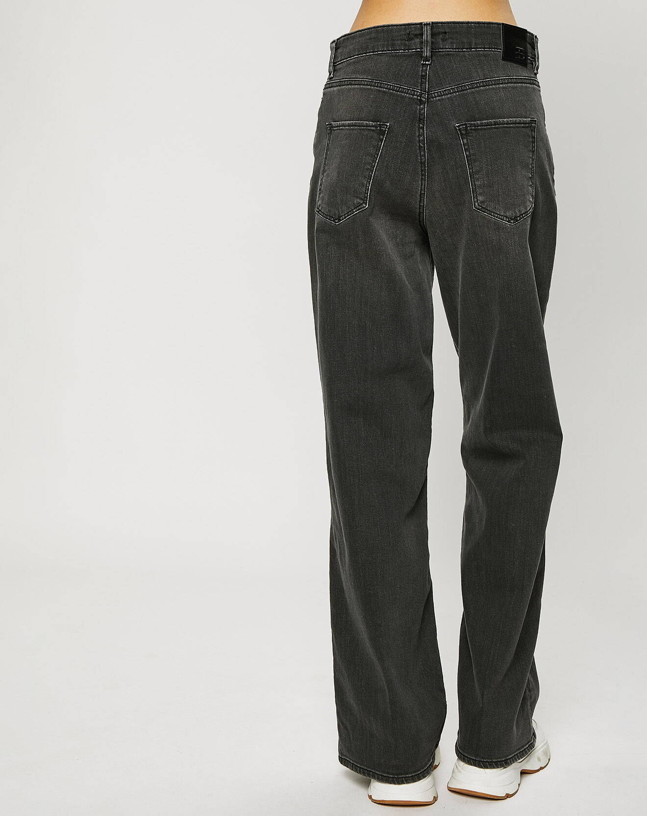 Esprit Jean en Coton bio jambes larges gris foncé