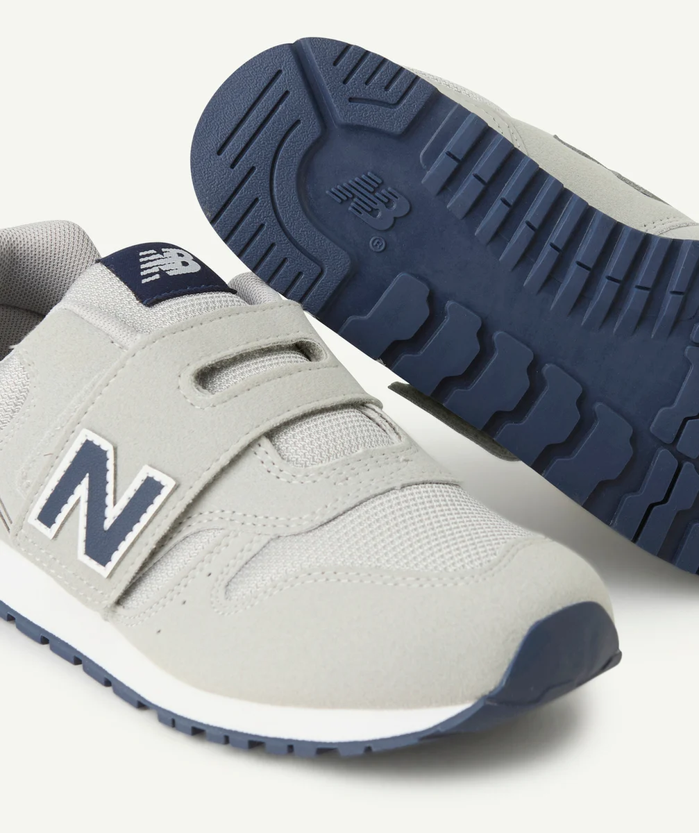 NEW BALANCEBASKETS ENFANT À SCRATCHS 373 GRIS ET BLEU