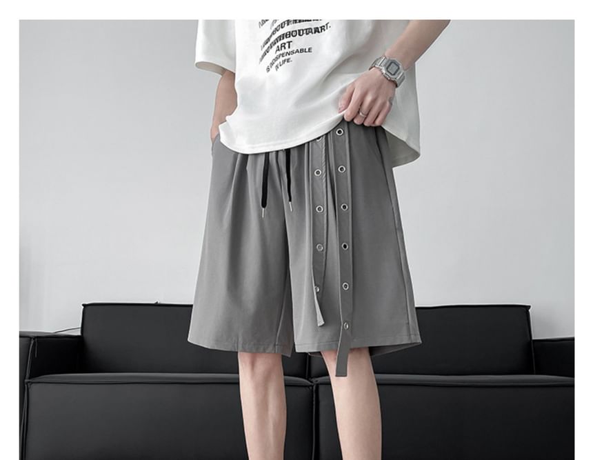 purplelouve - Mid Rise Plain Grommet Shorts
