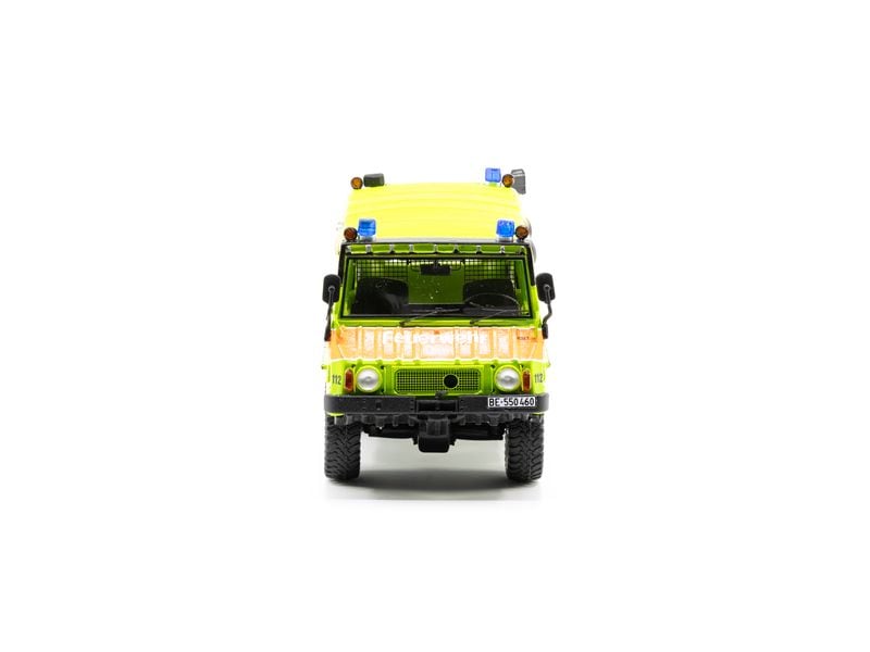 ACE Pinzgauer 710 4 x 4 FW Zweisimmen 1:43 Detailliertes Resin‑Sammlermodell mit Motorspritze