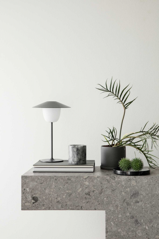 Blomus Ani tafellamp LED oplaadbaar small satellite