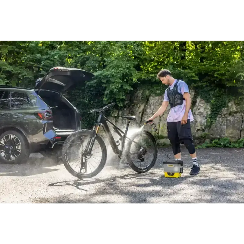 Kärcher Mobile Outdoor Cleaner OC 4