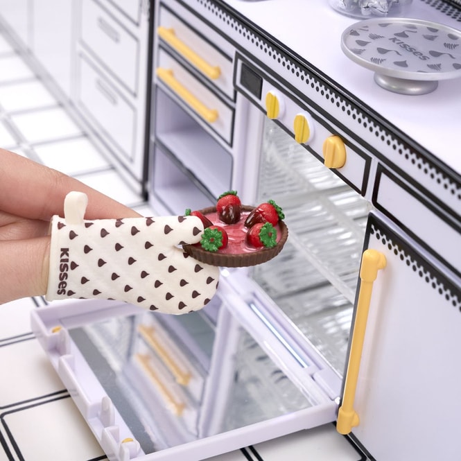 Miniverse - Make it Mini - Food - Hershey's