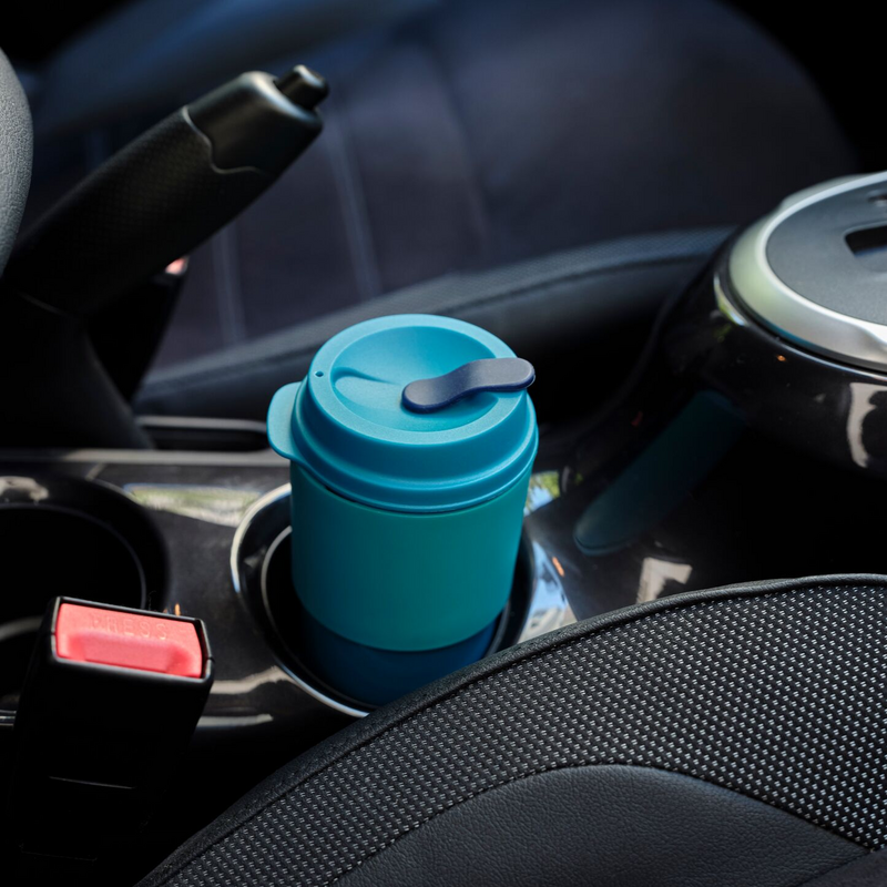 Eco+ Coffee To Go Mit dem Eco+ Coffee To-Go-Becher trägst du gleich zweimal was zur Umwelt bei!