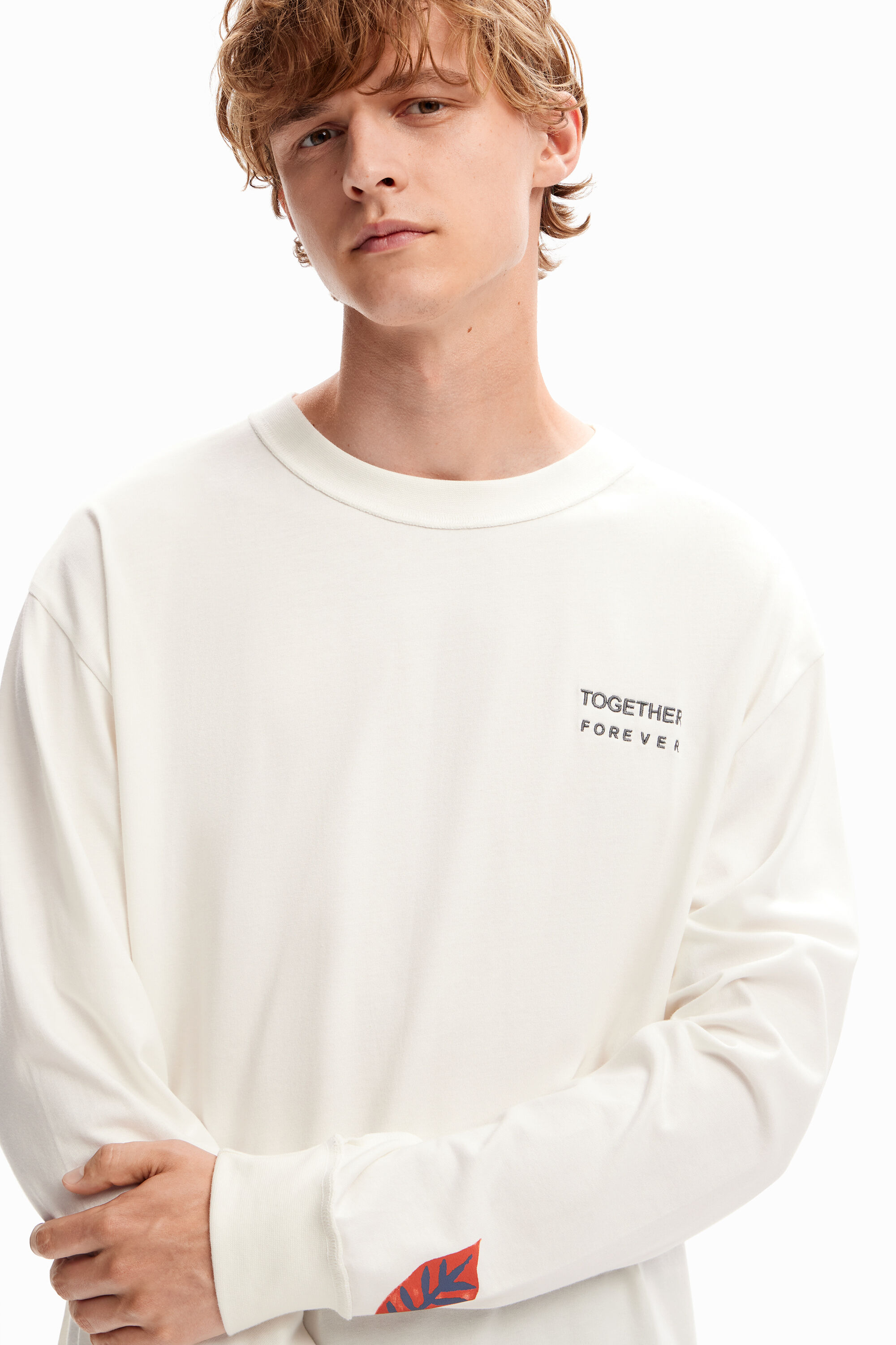 T-shirt arty messages