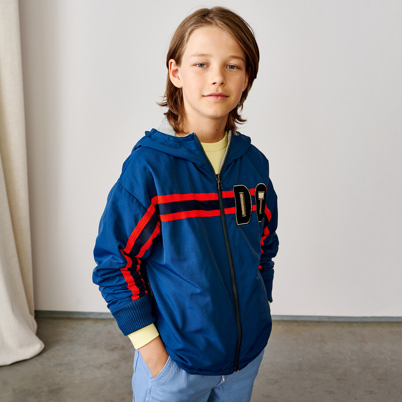 Bellerose Veste coupe-vent légère Henrik à capuche bleu foncé