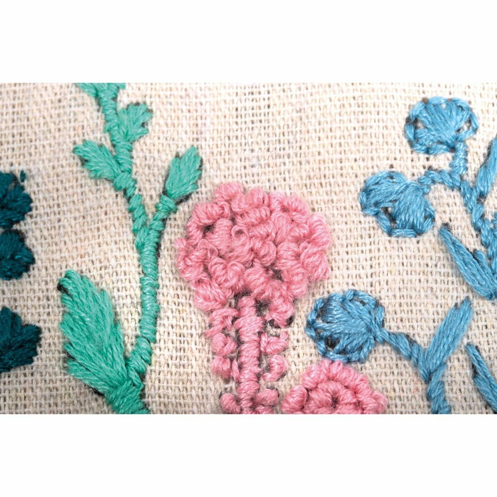 Kit de broderie - fleurs et graminées - 13,5 cm