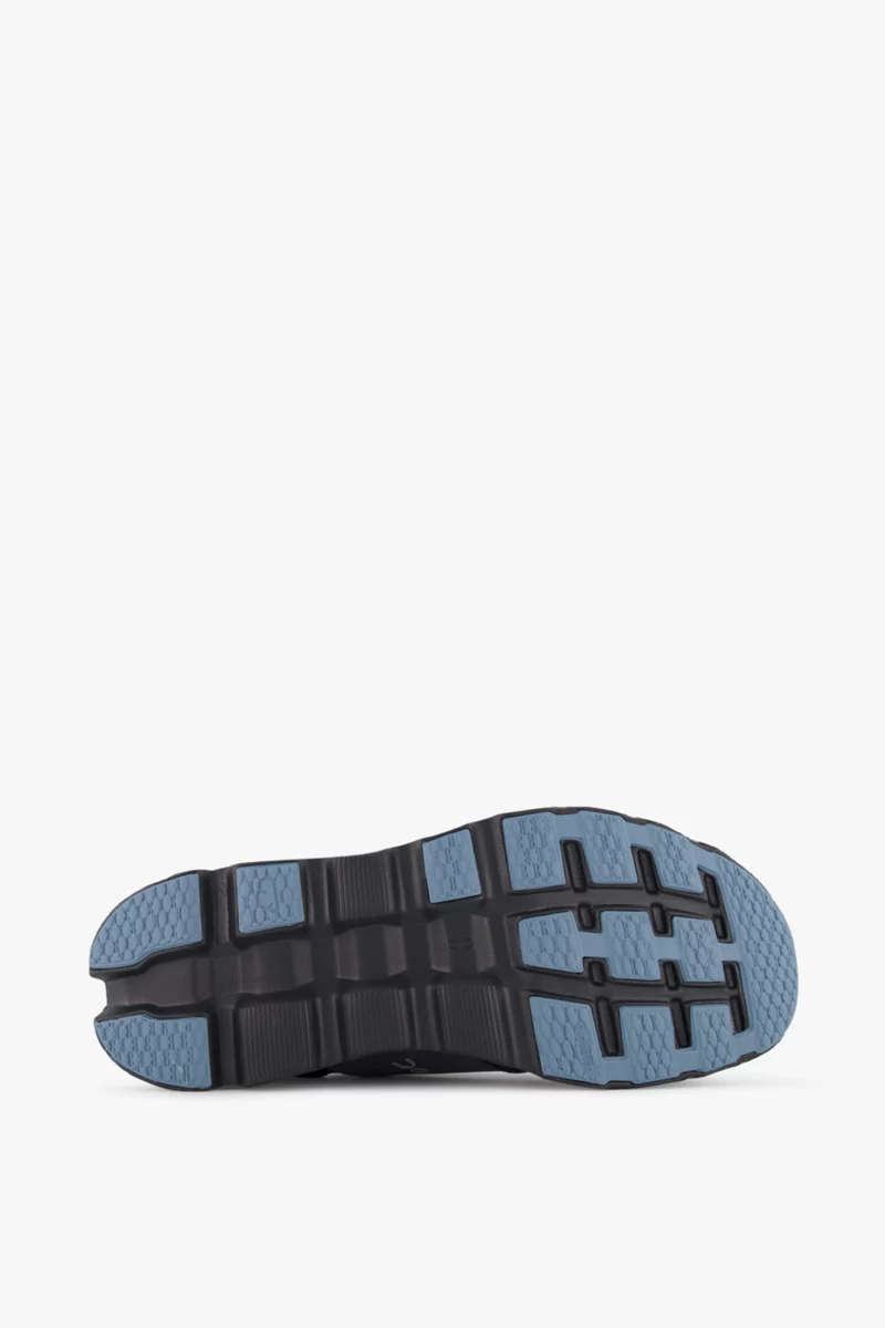 ON Cloudstratus 3 Herren Laufschuh